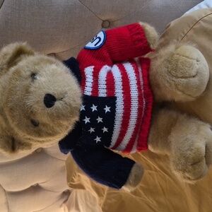Vintage 2003  USA Plush Brown Teddy Bear Flag Sweater